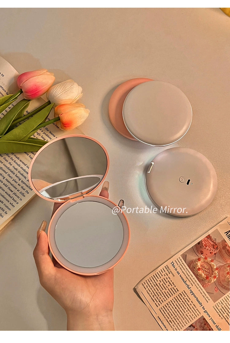 Portable Small Light-Emitting Cosmetic Mirror for Students