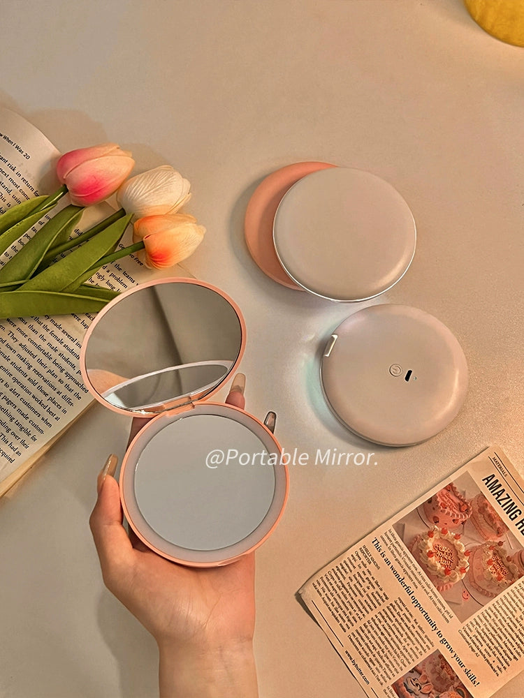 Portable Small Light-Emitting Cosmetic Mirror for Students