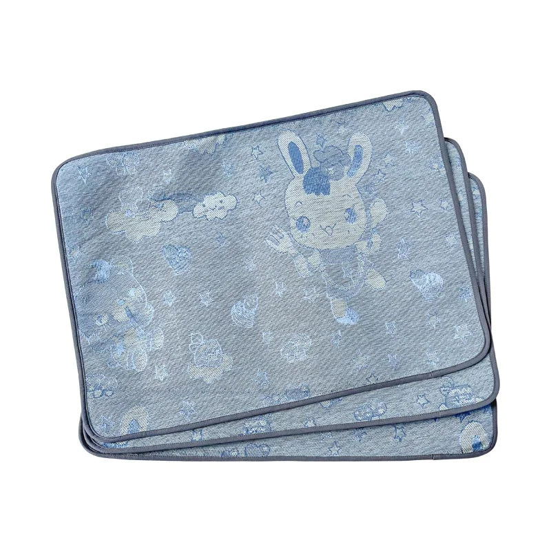 Pet Cooling Summer Mat Dog Breathable Bite Resistant Blanket Cat Ice Silk Fabric Cool Sleeping Mat Sofa Dog Car Mat Dog Bed