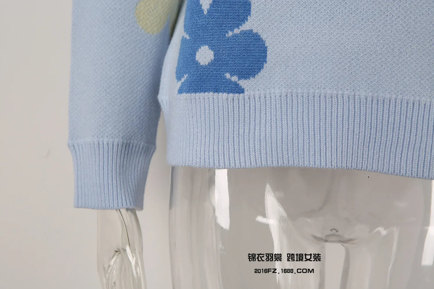 Spell Color Flower Round Collar Pullover Knitted Sweater
