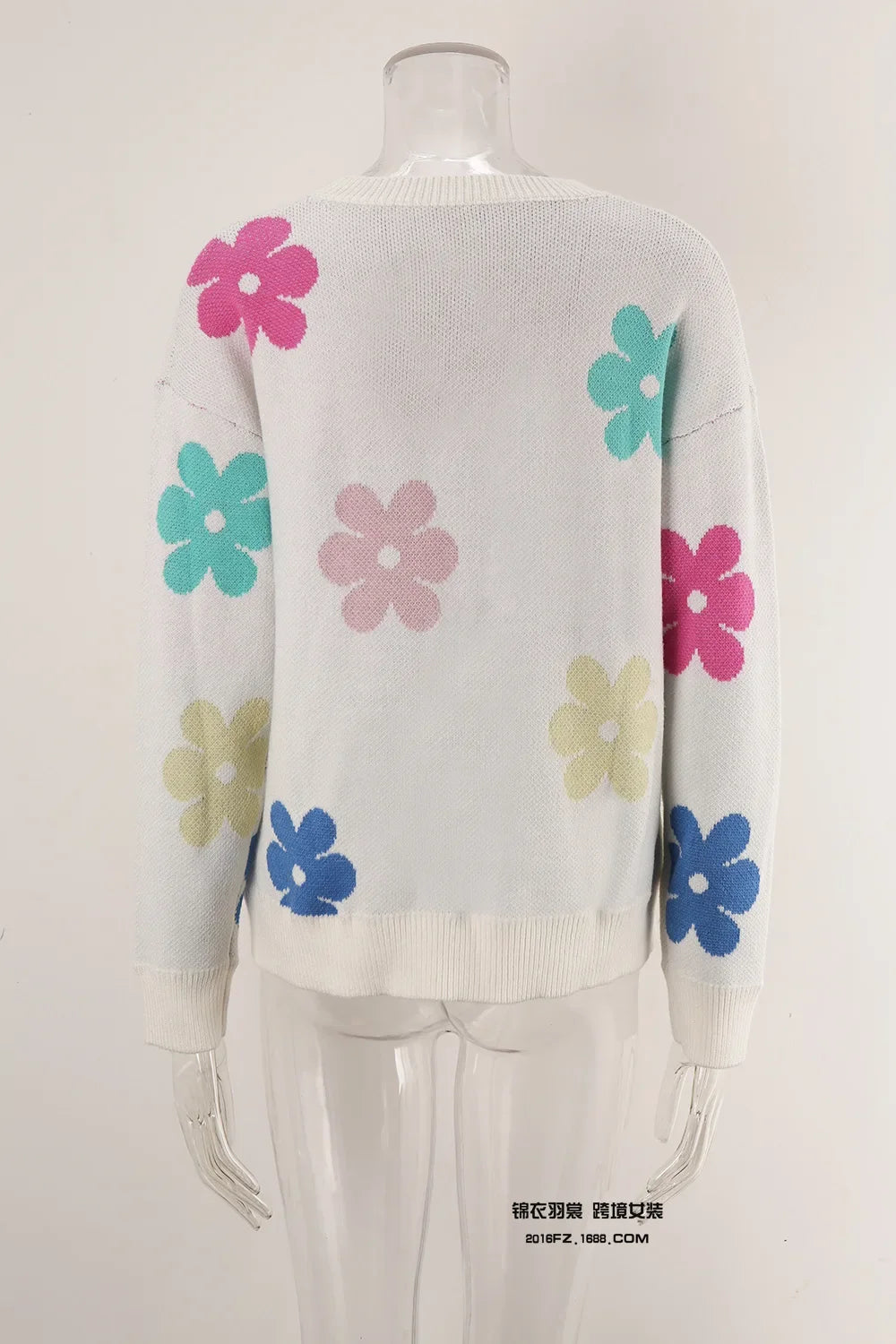 Spell Color Flower Round Collar Pullover Knitted Sweater