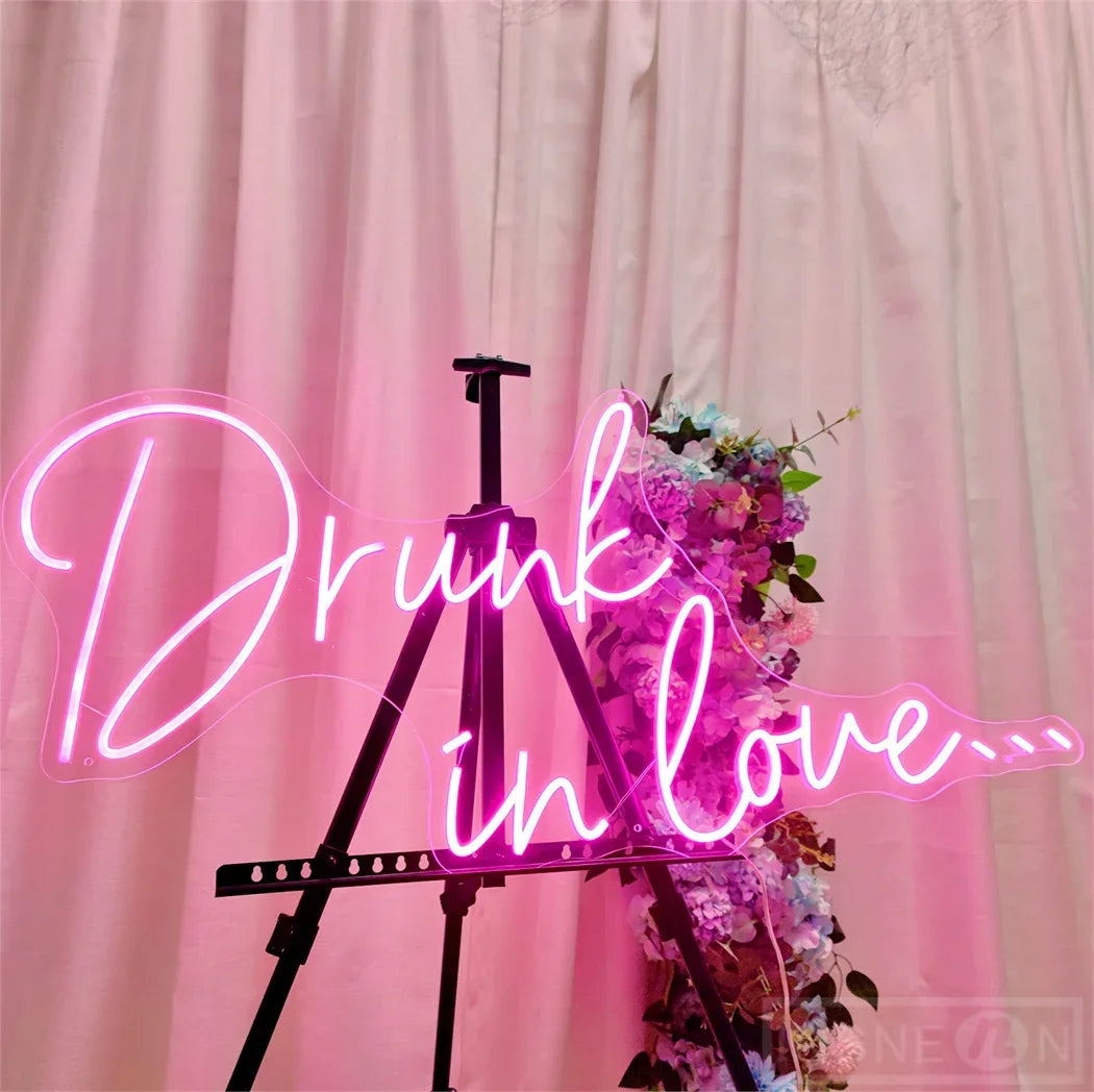 Neon LED Sign Drunk In Love Neon Decor Lamp for Bar Party Neon Lighting Signs Wedding Room Birthday Decoration Wall Night Lights