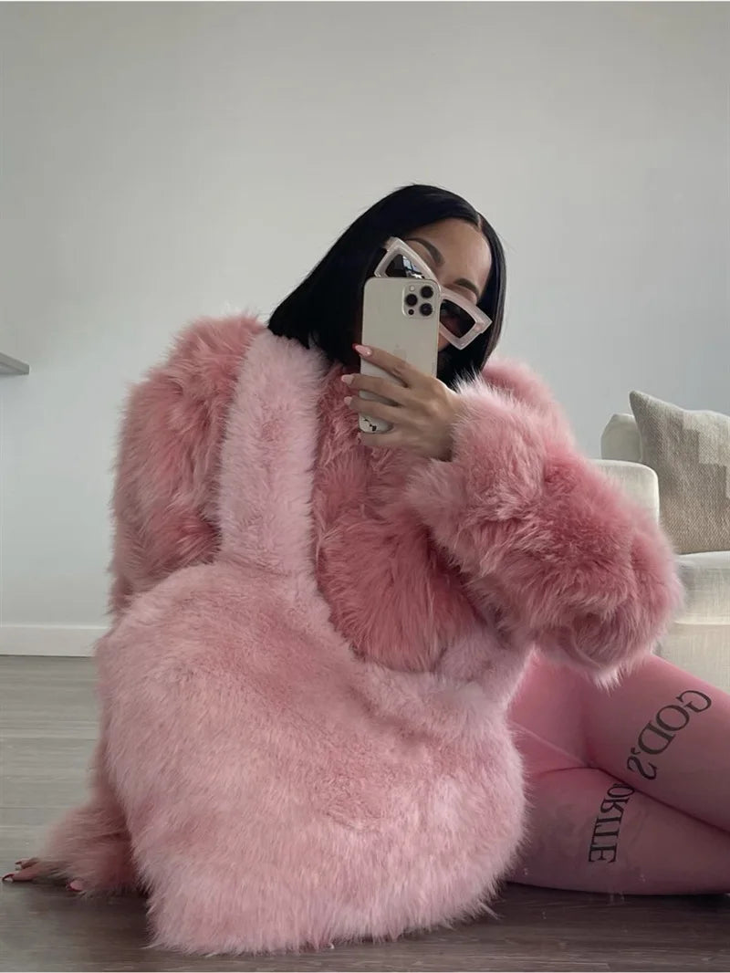 Fluffy Love Heart Shoulder Bag / Tote