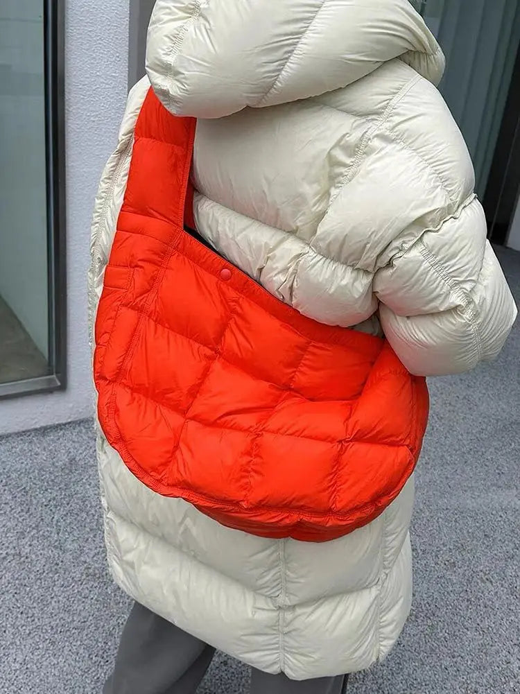 Women Padded Quilted Crossbody Korean Fashion Hobos Shoulder Bag Large Capacity Half Moon Handbag Lightweight Winter Tote Bags