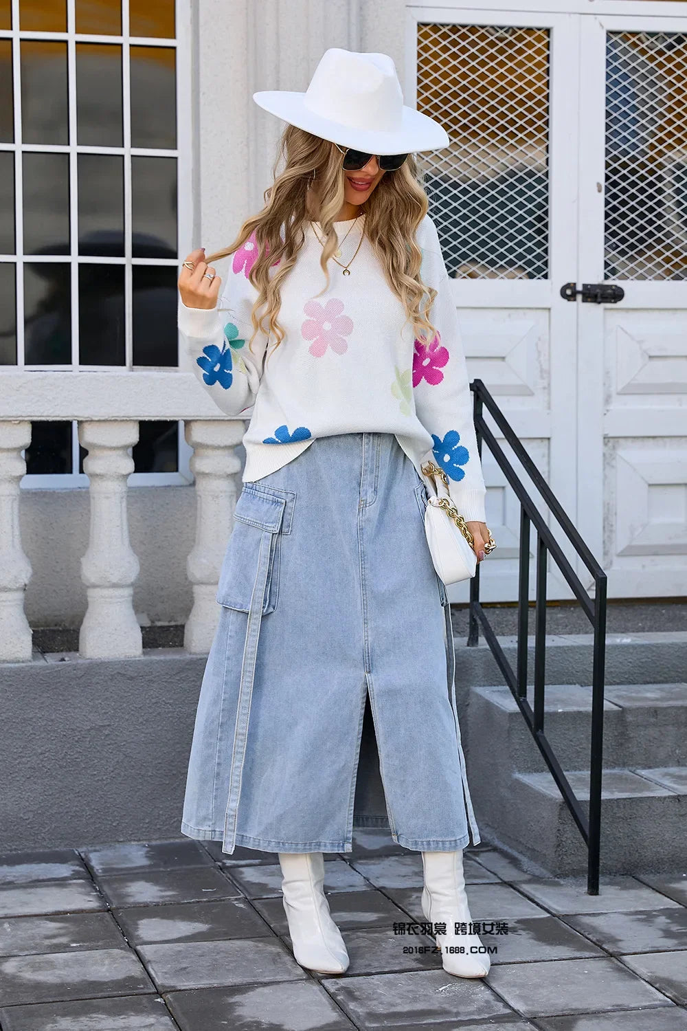 Spell Color Flower Round Collar Pullover Knitted Sweater