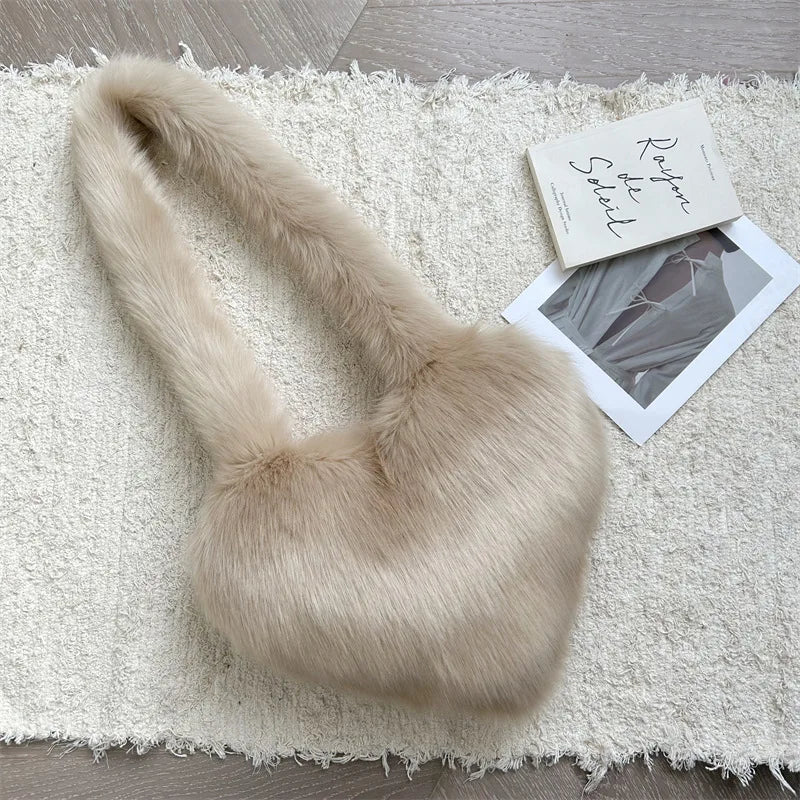 Fluffy Love Heart Shoulder Bag / Tote