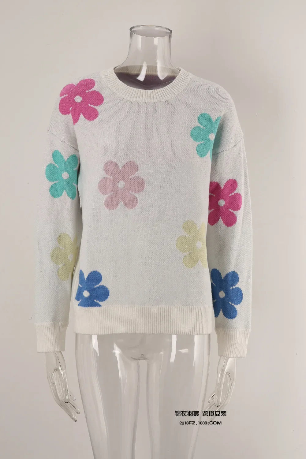 Spell Color Flower Round Collar Pullover Knitted Sweater