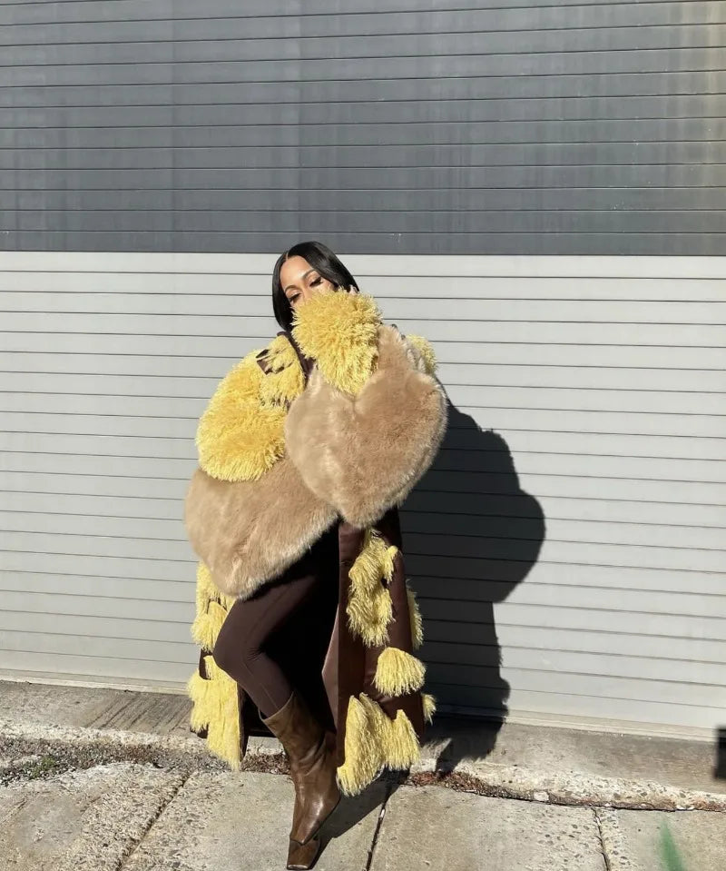 Fluffy Love Heart Shoulder Bag / Tote